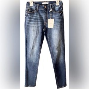 Kancan Womens Jeans Size W9 / 28 NWT